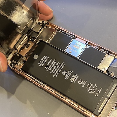 最短15分！iPhone6S バッテリー交換は当店へ！