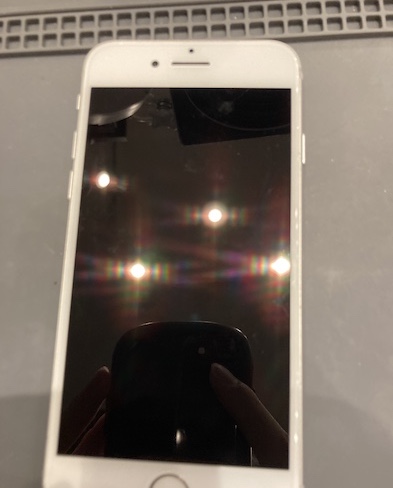 画面が割れたiPhone6Sを修理しました！