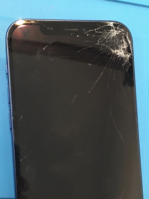 液晶割れの【iPhone12】が修理完了!