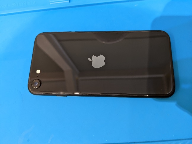 iPhoneSE2とiPhoneSE3の見分け方は?