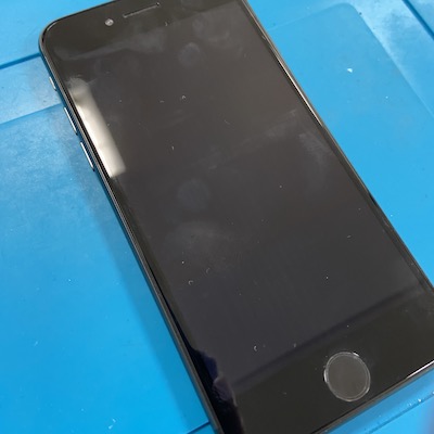 iPhone8の画面交換修理