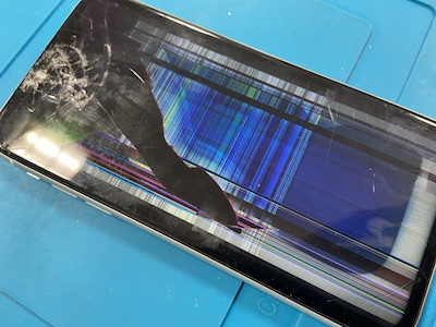 液晶割れしたiPhoen11