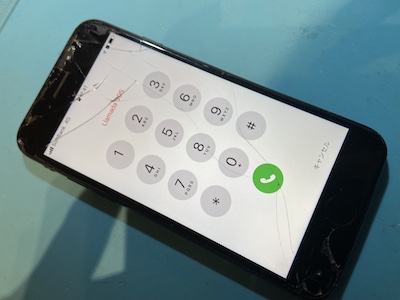 タッチ操作が出来ないiPhone8【画面修理】
