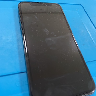 iPhoneXSの画面修理！