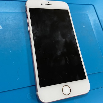 落として画面が映らなくなったiPhone7