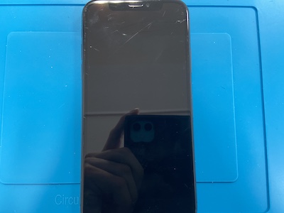 画面表示されなくなったiPhoneX