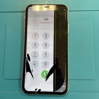 iPhone11の液晶割れ修理