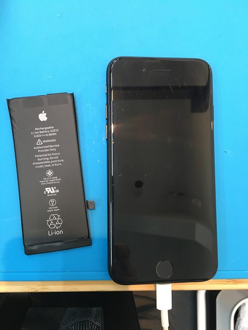 【iPhoneSE2】のバッテリー交換が完了