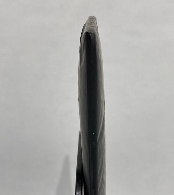 バッテリー膨張にご注意を