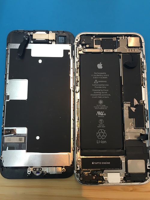 【iPhone SE2】のフロントパネル、インカメラ交換が完了！