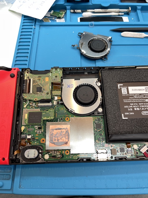 Nintendo Switch　冷却ファン回らない高温スリープになる