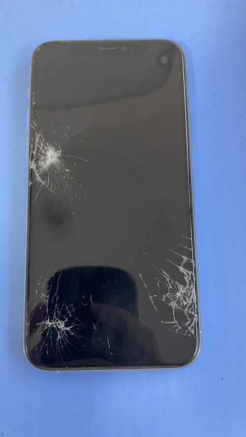 iPhoneXの画面交換修理！！