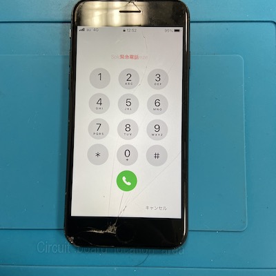 iPhoneSE2画面割れ修理！【即日】