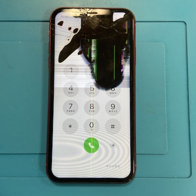 iPhoneXRの液晶漏れ修理！