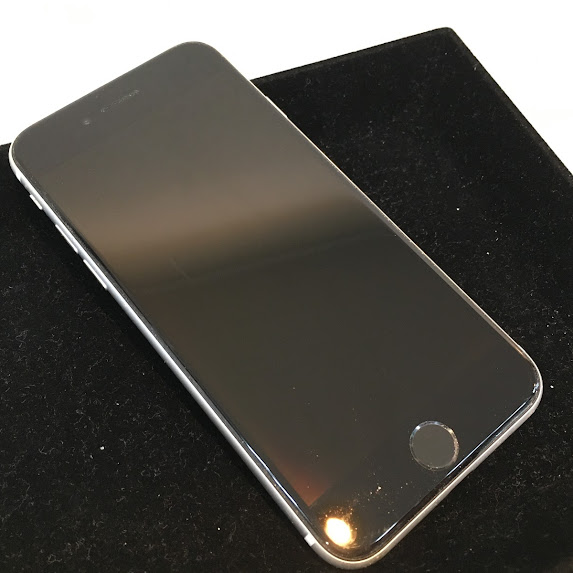 「落としてから画面が映らない？」【iPhone SE 第2世代】修理