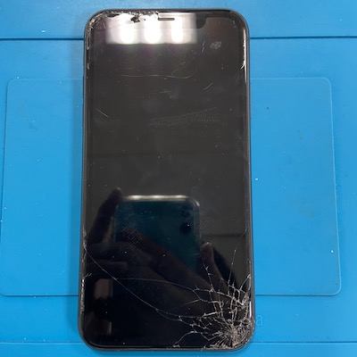 iPhone11画面修理【即日】