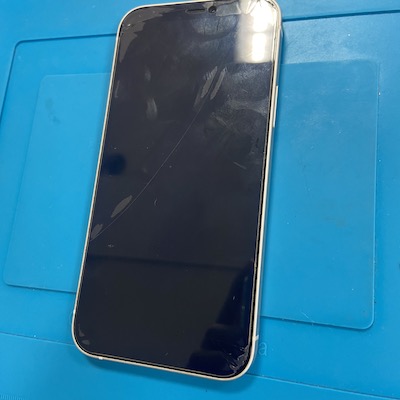 iPhone12の画面修理！【即日】
