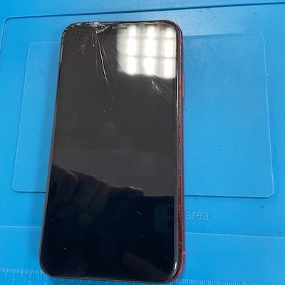 落として画面が映らなくなったiPhoneXR