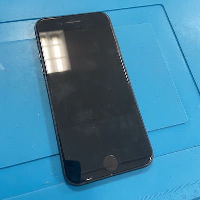 iPhoneSE2の画面修理！