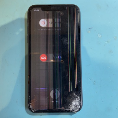 iPhoneXの画面割れは30分ほどで修理できます！
