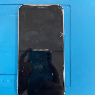 iPhone11の画面修理でご来店！