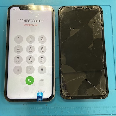 iPhoneXRの画面修理でお客様ご来店！