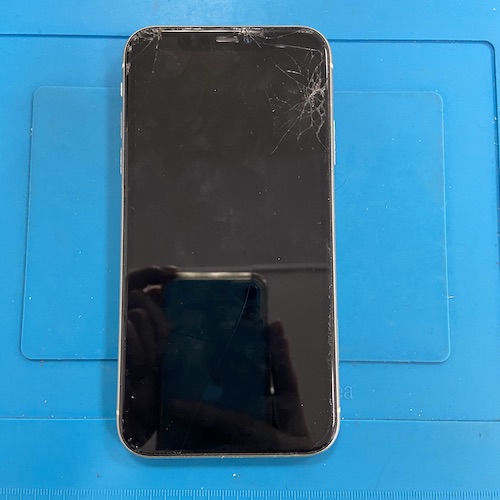 iPhoneの画面交換は当店まで！最短10分で修理可能です！