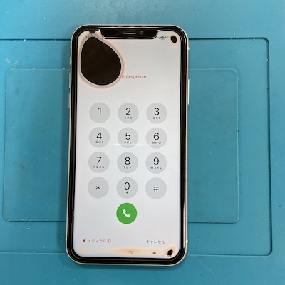 iPhoneXRの液晶漏れ修理！