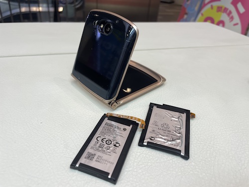 Motorola razr 5Gバッテリー交換は名古屋今池店へ