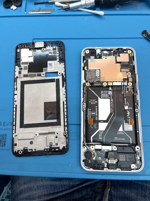 Google Pixel3a バッテリー交換修理は今池ガスビル店へ