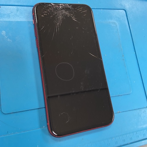 iPhoneXR画面交換即日で！