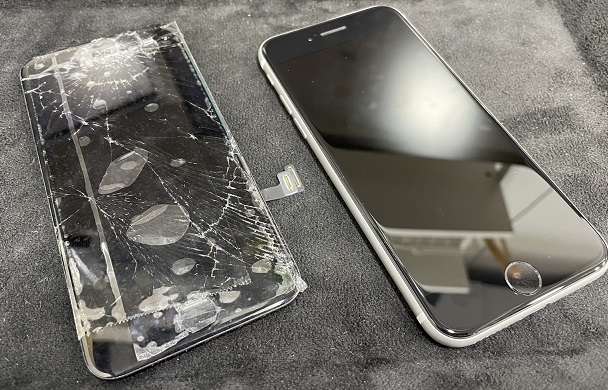 iPhoneの画面割れは早めに修理するのがとても大事！