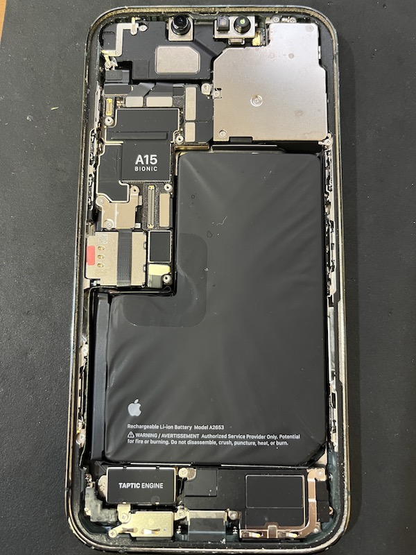 水没したiPhone13ProMaxもデータそのまま復旧成功！
