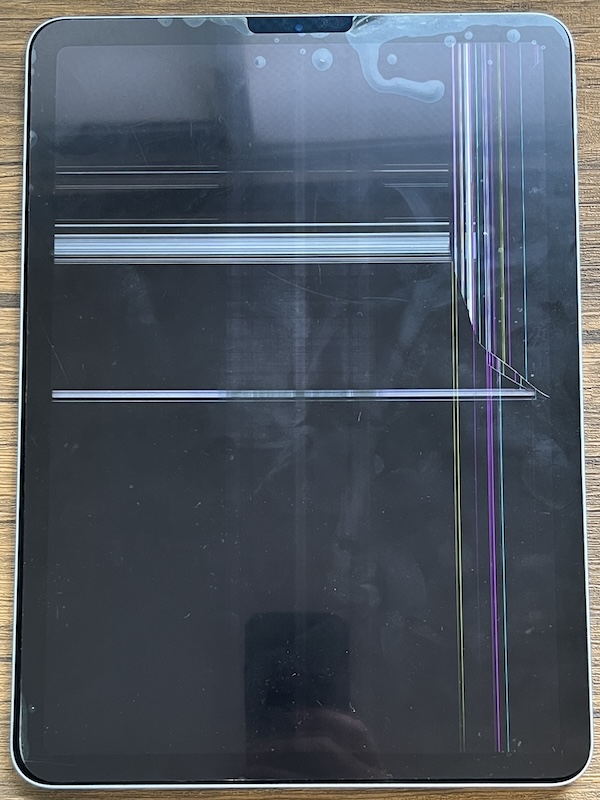 iPadAir第4世代の液晶交換もデータそのまま4時間で完了！
