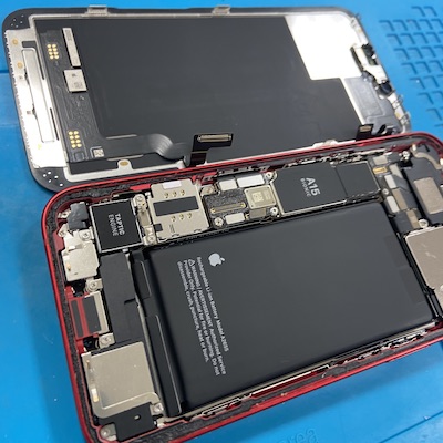 【横浜店】iPhone13のデータ復旧修理のご案内
