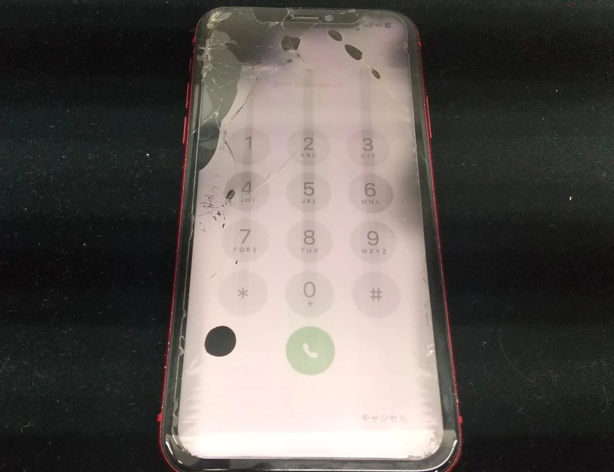 【中野店】iPhone11の画面割れと誤動作を液晶交換で修理