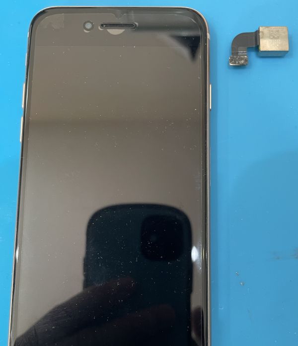 iPhone8リアカメラ交換
