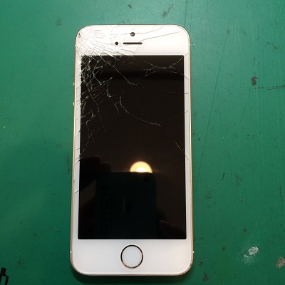 iPhone SE液晶不良