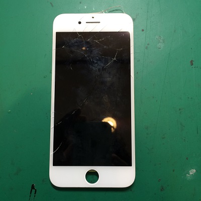 iPhone7ガラス割れ
