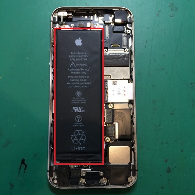 iPhoneSEバッテリー