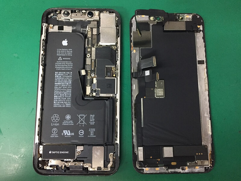 iPhone XS 腐食 その1