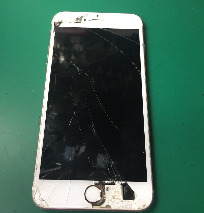 iPhone 画面割れ
