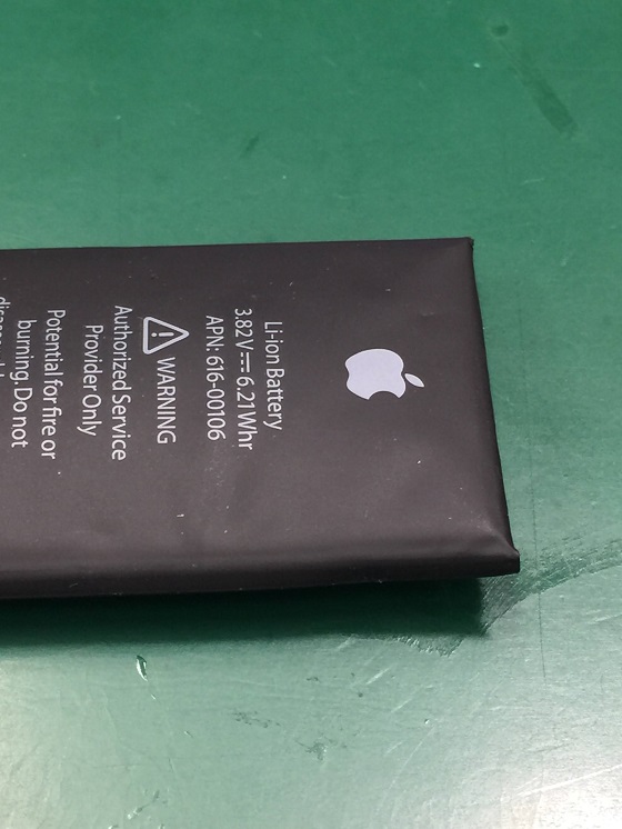 iPhoneバッテリー