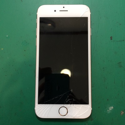 iPhone6s画面割れ