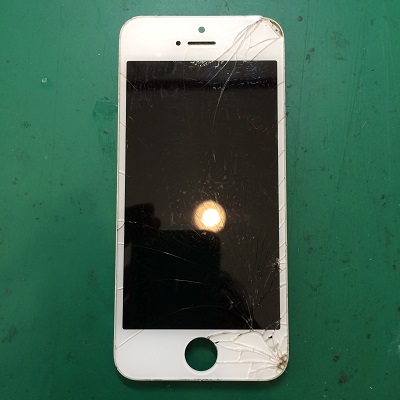 iPhone5sの液晶不良