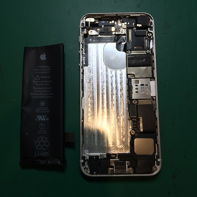 iPhoneSE内部