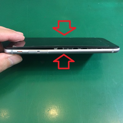 iPhoneバッテリー膨張