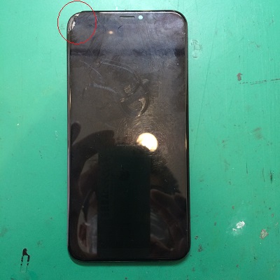 iPhoneXガラス割れ
