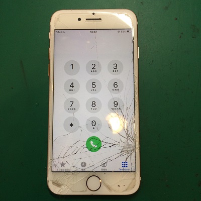 iPhone7のガラス割れ
