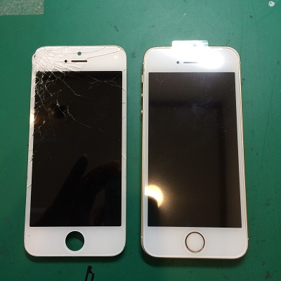 iPhone SEパネル交換後
